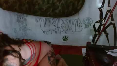   LILI  online show from 12/10/24, 04:45