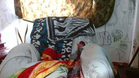   LILI  online show from 02/11/25, 07:05