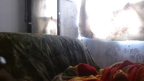   LILI  online show from 02/28/25, 08:07