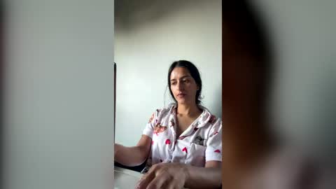 Snapshot of xxxbellalola chatting on 07/20/26, 10:39 Lola online show from 07/20/26, 10:39