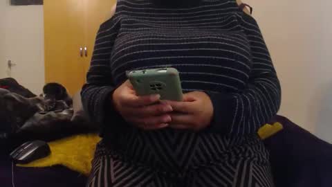 Ayanda online show from 11/06/25, 02:51