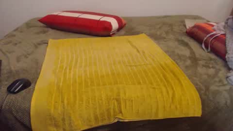 Ayanda online show from 03/18/26, 06:33