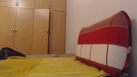 Ayanda online show from 04/20/26, 12:41