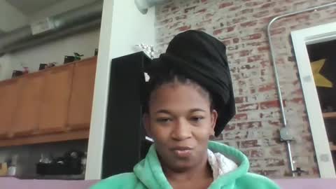 Danielle online show from 09/10/25, 07:03