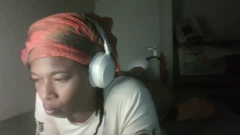 Danielle online show from 05/04/26, 01:12