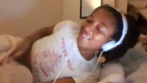 Danielle online show from 06/06/26, 10:58