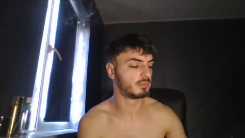 xxxdonpuiuuxxx online show from 12/31/24, 09:31