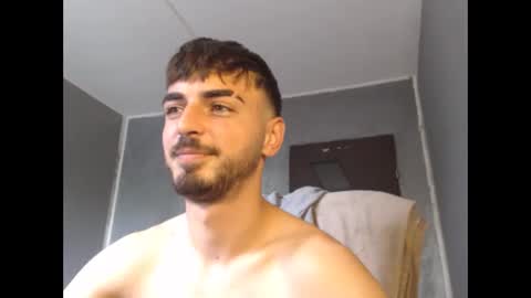 xxxdonpuiuuxxx online show from 10/10/25, 08:13