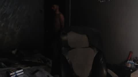 xxxdonpuiuuxxx online show from 12/19/25, 08:10