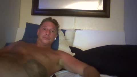 deeeeznutz online show from 10/22/25, 01:44