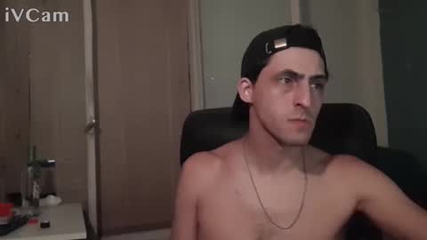 Snapshot of xxxfacu chatting on 01/16/25, 08:33 xxxfacu online show from 01/16/25, 08:33