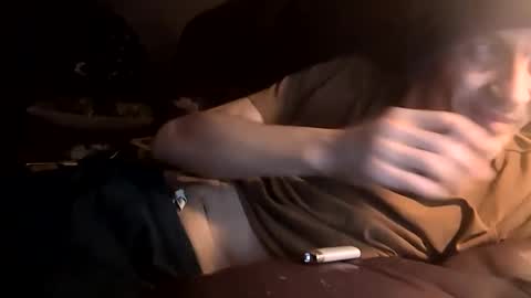 Snapshot of xxxfredmtlxxx chatting on 03/02/25, 02:30 xxfredmtl18xx online show from 03/02/25, 02:30