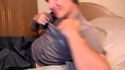 xxfredmtl18xx online show from 11/16/25, 08:47