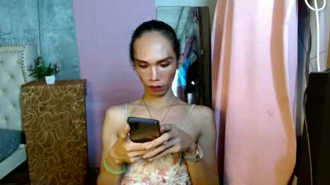 Snapshot of xxxfuckgirlyumsxxx chatting on 12/11/24, 08:39 Your Princess Yums online show from 12/11/24, 08:39