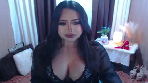 Snapshot of xxxgiganticoliviacummerxxx chatting on 06/01/26, 06:31 OLIVIA online show from 06/01/26, 06:31