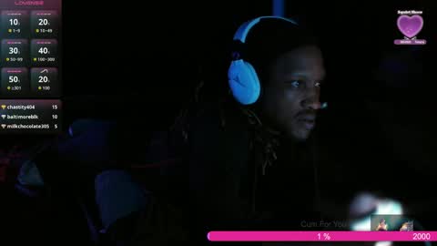 Snapshot of xxxjrstrokesxxx chatting on 11/12/25, 12:05 xxxjrstrokesxxx online show from 11/12/25, 12:05