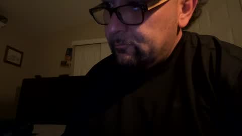 Snapshot of xxxjunky chatting on 07/29/26, 05:49 Dennis the menace online show from 07/29/26, 05:49