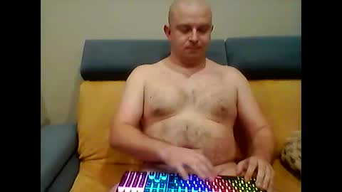 LUKAS online show from 05/14/26, 12:06