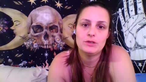 Misti online show from 11/06/25, 08:32