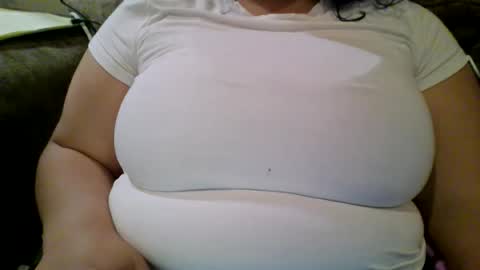 Elle online show from 04/16/26, 01:50