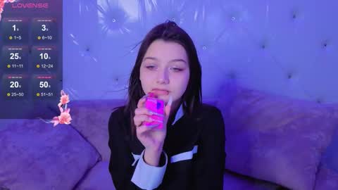 Snapshot of xxxnaughtyfoxxx chatting on 01/09/26, 08:50 foxy online show from 01/09/26, 08:50