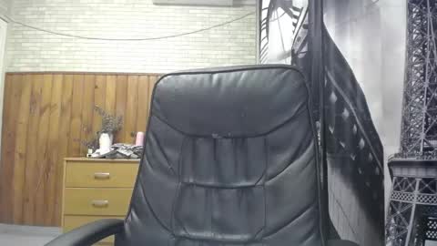 Snapshot of xxxnewlywedsxxx chatting on 05/19/26, 01:56 Lana online show from 05/19/26, 01:56