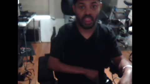 xxxonwheelz online show from 09/17/25, 09:05