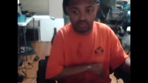 xxxonwheelz online show from 10/06/25, 11:02