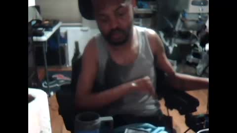 xxxonwheelz online show from 11/09/25, 04:22