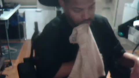 xxxonwheelz online show from 12/21/25, 12:29