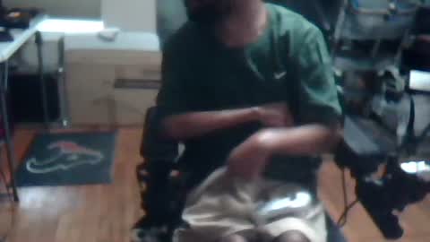 xxxonwheelz online show from 06/16/26, 07:16
