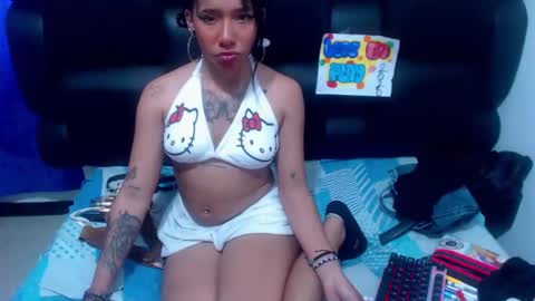 Snapshot of xxxreinasexyassxxx chatting on 03/10/25, 08:01 xxxreinasexyassxxx online show from 03/10/25, 08:01