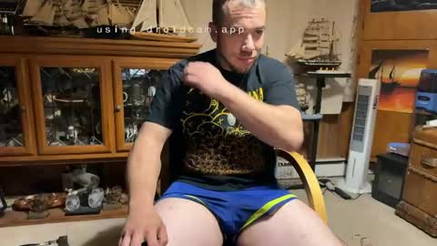 ScubaSteve online show from 05/04/26, 04:52