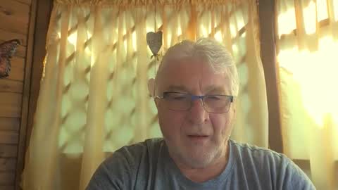 Snapshot of xxxxpeter55 chatting on 05/27/26, 10:23 xxxxpeter55 online show from 05/27/26, 10:23