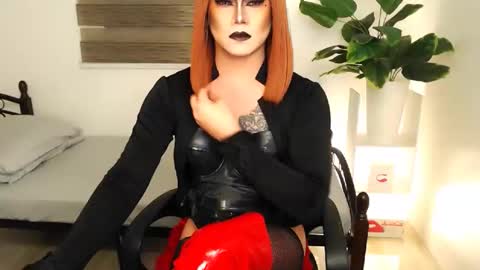 QueenMarina online show from 03/15/26, 09:54