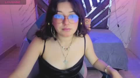 xyra_shimizu online show from 04/22/26, 12:39