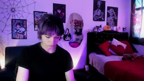 xzerox_ online show from 02/09/26, 07:40