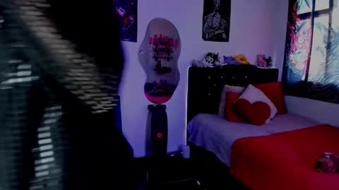 xzerox_ online show from 02/21/26, 05:47