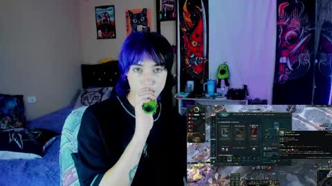 Snapshot of xzerox_ chatting on 05/08/26, 08:36 xzerox_ online show from 05/08/26, 08:36