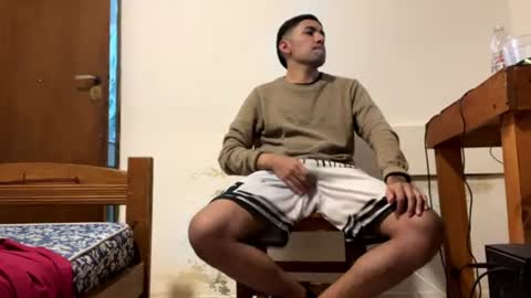 Snapshot of y0ungwithbrowndick chatting on 07/12/26, 07:54 BROWN DICK online show from 07/12/26, 07:54