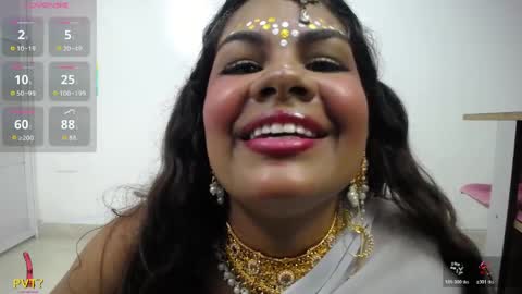 yazhini online show from 04/25/26, 01:41