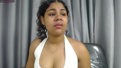 yazhini online show from 06/06/26, 11:37