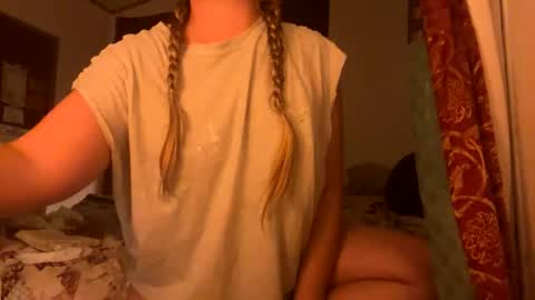 yagirlpeachezzz online show from 02/27/26, 07:08