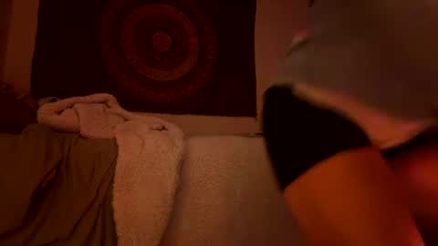 yagirlpeachezzz online show from 06/15/26, 09:55