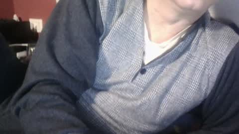 Snapshot of yahe2010 chatting on 01/11/25, 03:34 grillino online show from 01/11/25, 03:34