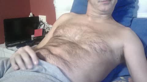 Snapshot of yahe2010 chatting on 02/06/25, 12:54 grillino online show from 02/06/25, 12:54