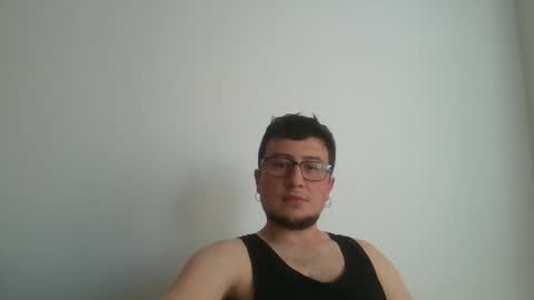 Snapshot of yakajoe97 chatting on 03/20/26, 03:28 yakajoe97 online show from 03/20/26, 03:28