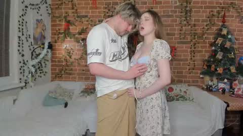 Mia and Andry  online show from 12/19/25, 01:29