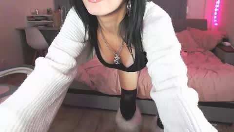 Yami online show from 09/12/25, 09:15