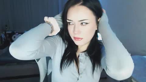 Yami online show from 11/25/25, 09:48